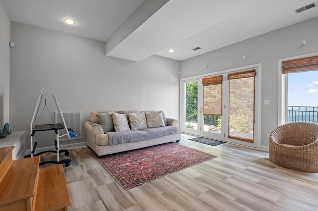 212 N Palisades Dr, Signal Mountain, TN 37377 - living room featuring wood finished floors and recessed lighting