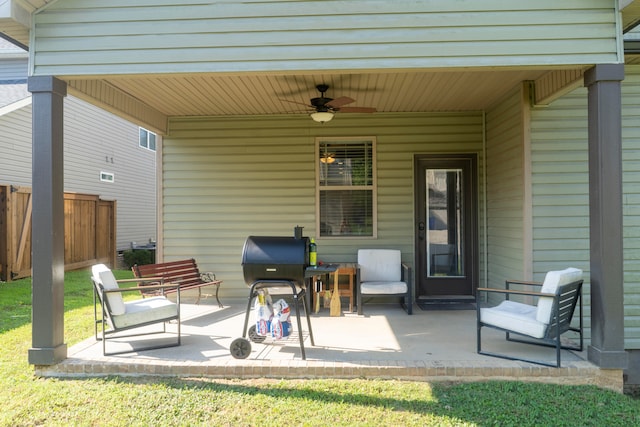 view of patio with ceiling fan