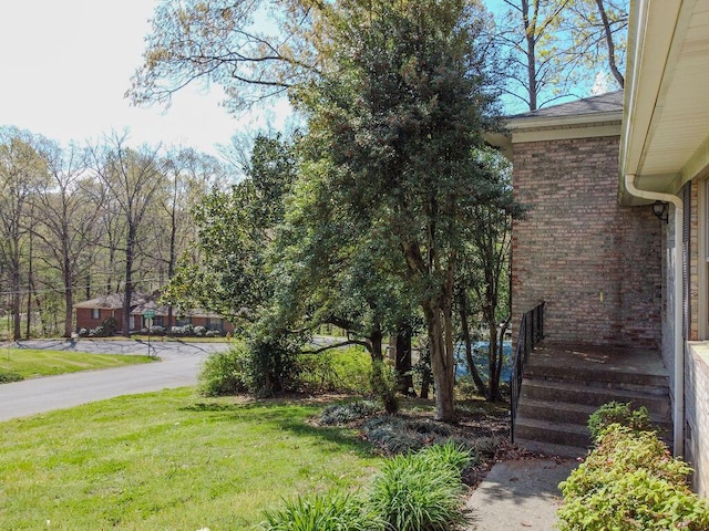 624 Pinecrest Dr, Athens, TN 37303 - view of yard