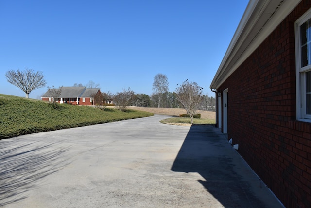 exterior space with driveway