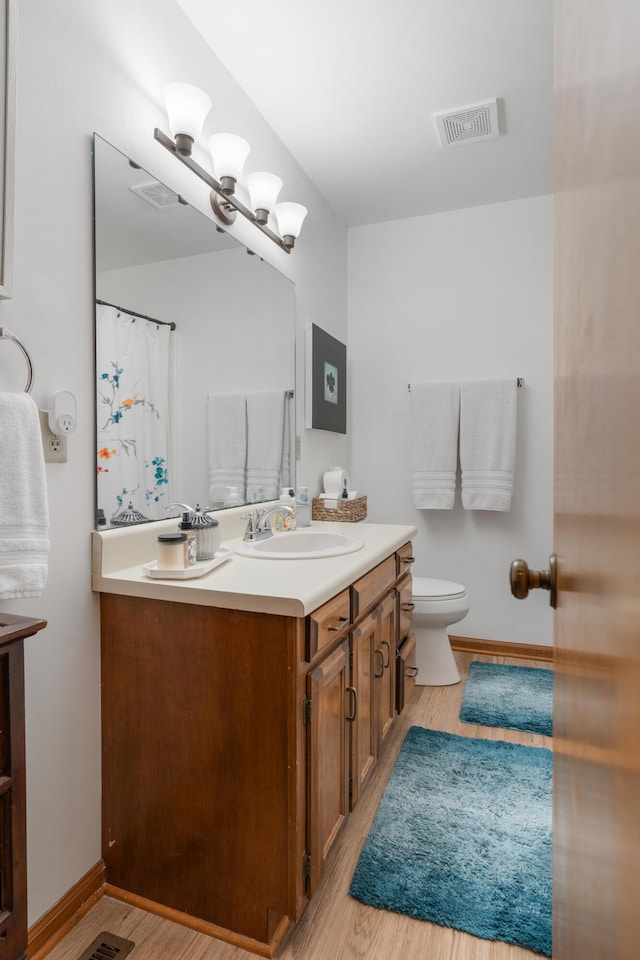 180 Mapleton Forest Dr NW, Cleveland, TN 37312 - bathroom with vanity and wood finished floors