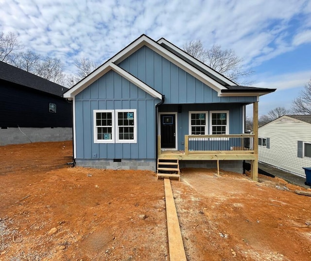 bungalow-style house with a porch