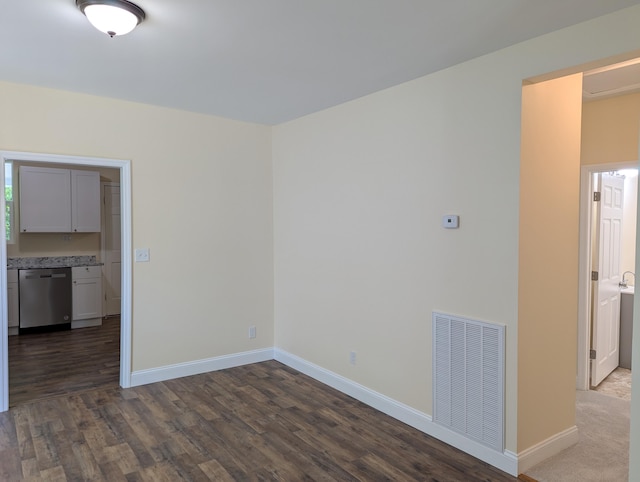 2811 E 26th St, Chattanooga, TN 37407 - spare room with dark wood finished floors and baseboards