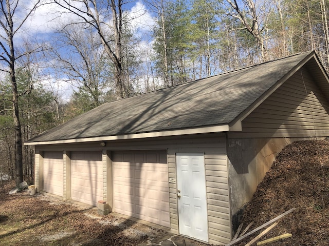 view of detached garage