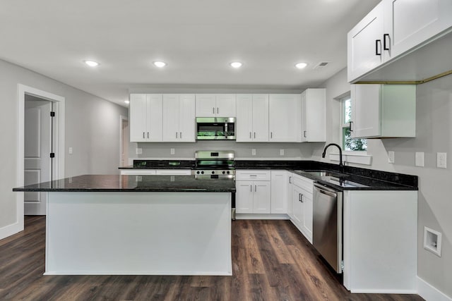 810 Cedar Springs Rd, Athens, TN 37303 - kitchen featuring appliances with stainless steel finishes, a sink, dark wood finished floors, and recessed lighting