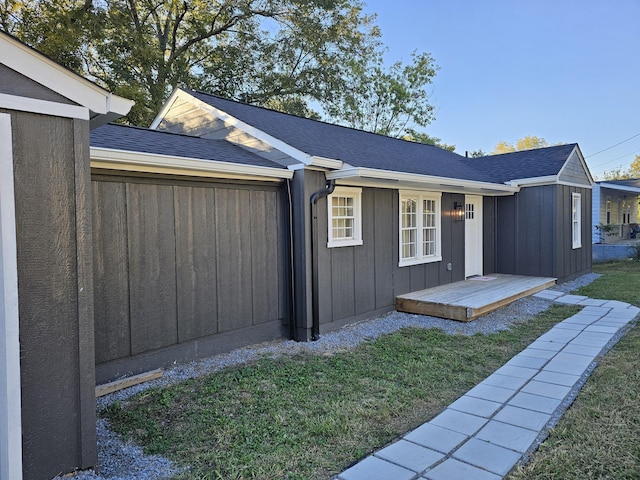 exterior space with a lawn