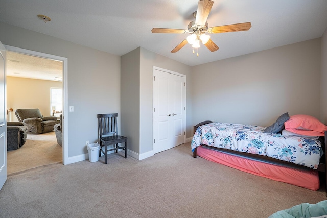 123 Carson Pl, Clinton, TN 37716 - carpeted bedroom featuring a ceiling fan and baseboards