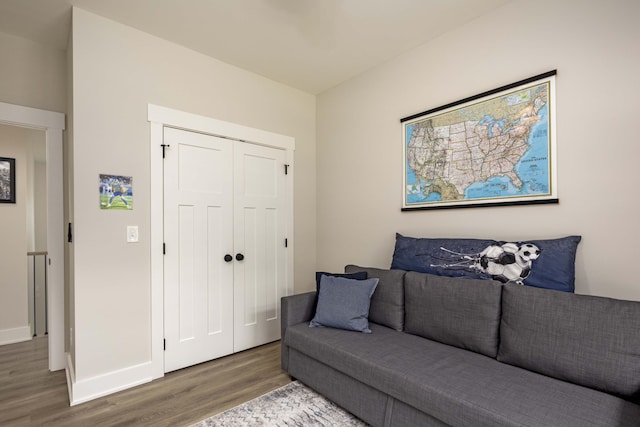 1282 No Pone Rd NW, Georgetown, TN 37336 - living room with wood finished floors and baseboards
