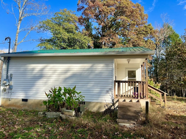 view of property exterior