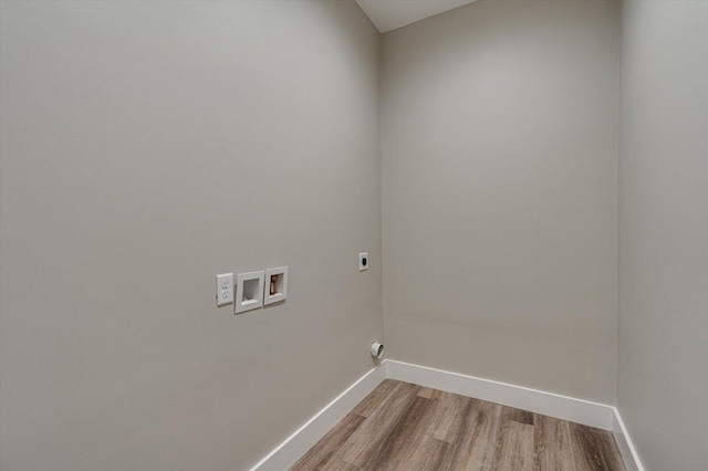 4470 Keith St NW Unit 501, Cleveland, TN 37312 - clothes washing area featuring electric dryer hookup, baseboards, light wood finished floors, and hookup for a washing machine