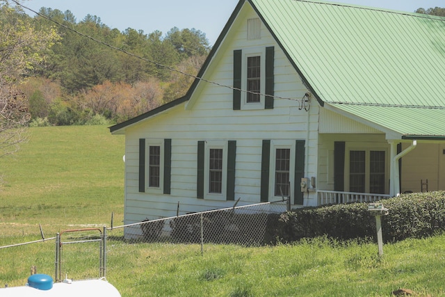 626 Brush Creek Rd, Copperhill, TN 37317 - exterior space with a front lawn and fence