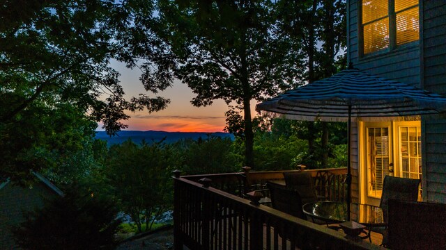 view of deck at dusk