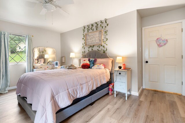 364 Hidden Oaks Trl, Cleveland, TN 37312 - bedroom featuring light wood-style flooring and ceiling fan