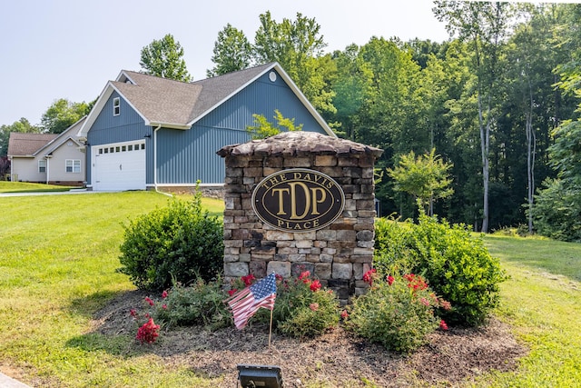 104 Shadows Lawn Dr, Athens, TN 37303 - community / neighborhood sign featuring an attached garage and a yard