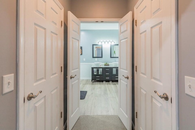 2036 Hickory Valley Rd, Chattanooga, TN 37421 - corridor with light wood-style floors and baseboards