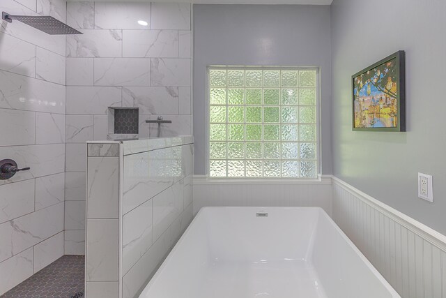 2036 Hickory Valley Rd, Chattanooga, TN 37421 - detailed view of tiled shower