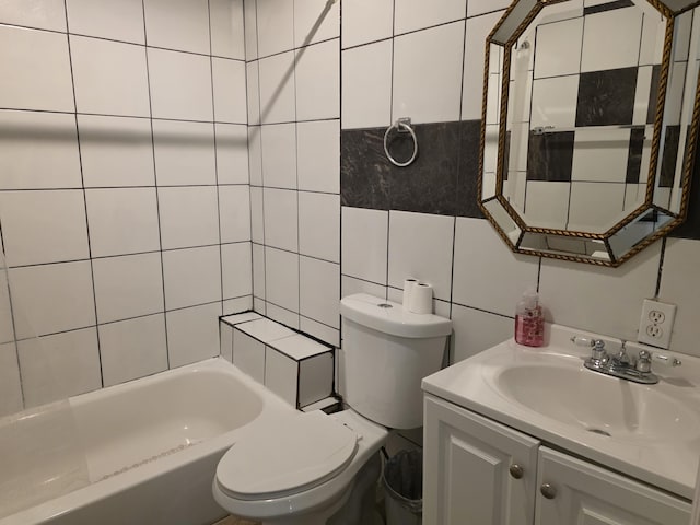 3817 Kirkland Ave, Chattanooga, TN 37410 - bathroom featuring vanity, tile walls, and shower / tub combination