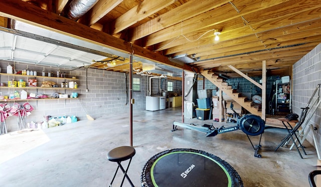 basement with washer / dryer