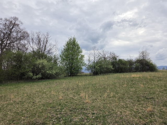 00 Memorial Dr, Jacksboro, TN 37757