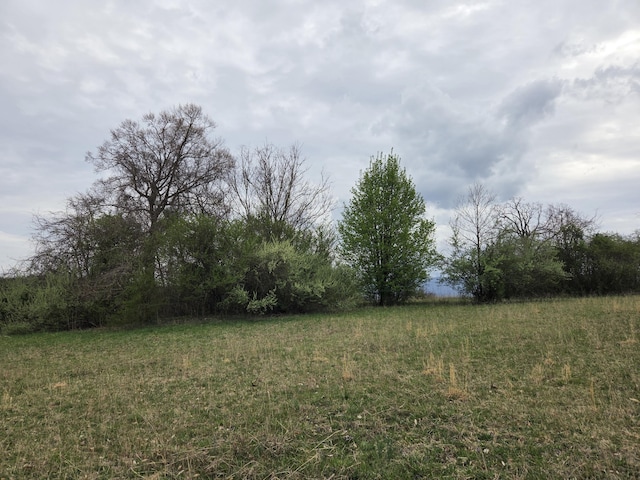00 Memorial Dr, Jacksboro, TN 37757