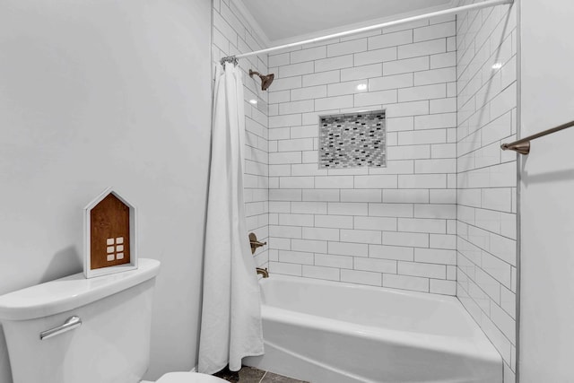 6833 Buck Trail Dr, Harrison, TN 37341 - full bathroom with toilet and shower / bath combo