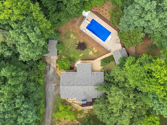 6833 Buck Trail Dr, Harrison, TN 37341 - view of subject property featuring a pool area