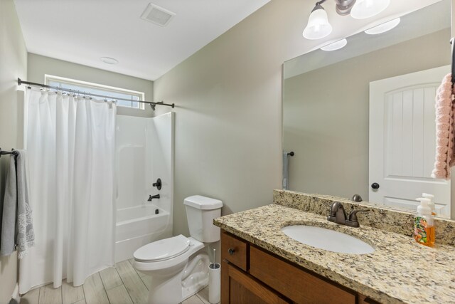 7083 Blue Springs Rd SE, Cleveland, TN 37311 - bathroom with vanity and shower / bathtub combination with curtain