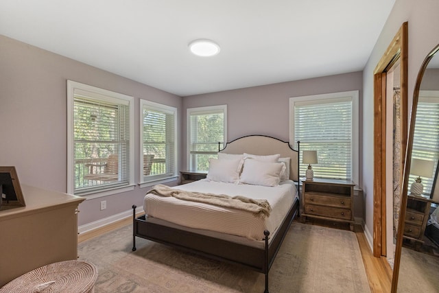 101 Riverview Ln, Reliance, TN 37369 - bedroom featuring light wood finished floors and baseboards