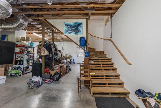 101 Riverview Ln, Reliance, TN 37369 - basement featuring stairs