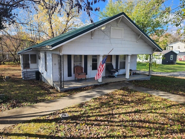 324 N Indiana Ave, Etowah, TN 37331 - photo 1