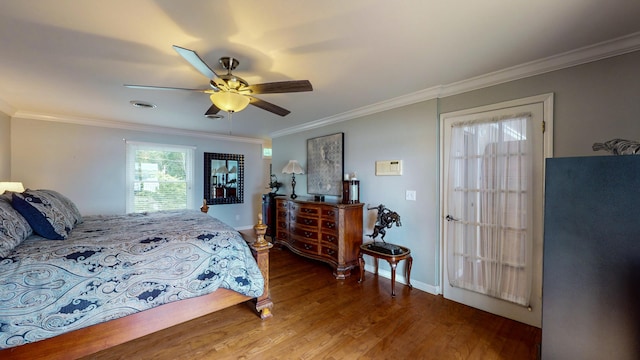 4809 Wind Bluff Cir, Birchwood, TN 37308 - bedroom featuring wood finished floors, baseboards, visible vents, ceiling fan, and ornamental molding