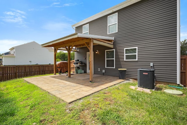 115 Belle Way, Athens, TN 37303 - back of property with a patio area