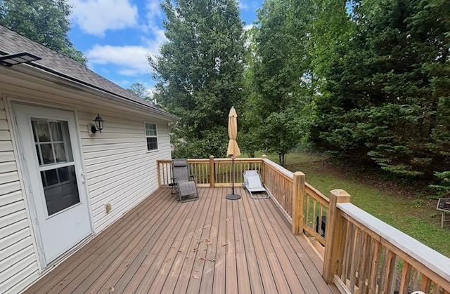 view of wooden deck