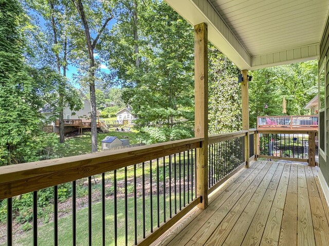 1105 18th St NW, Cleveland, TN 37311 - view of wooden deck
