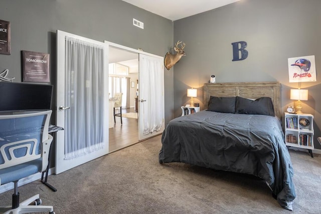 bedroom featuring carpet flooring