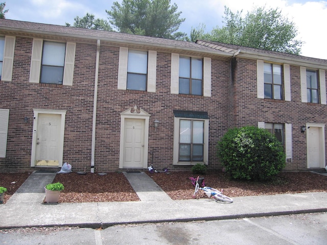 900 Stratford Cir NW, Cleveland, TN 37312 - view of property with brick siding