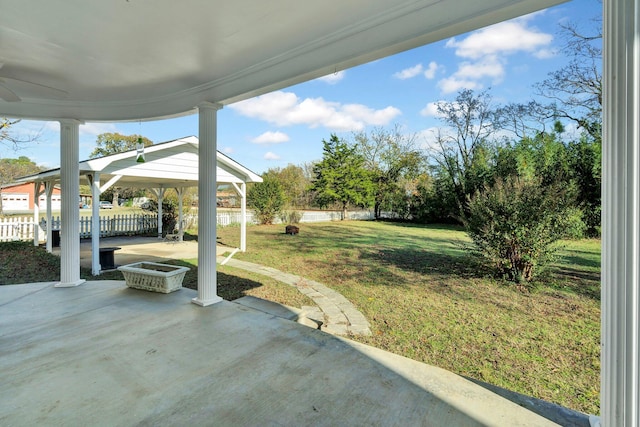 view of yard with a patio area