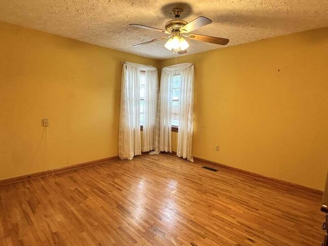400 W Ridgecrest Dr, Kingston, TN 37763 - photo 14