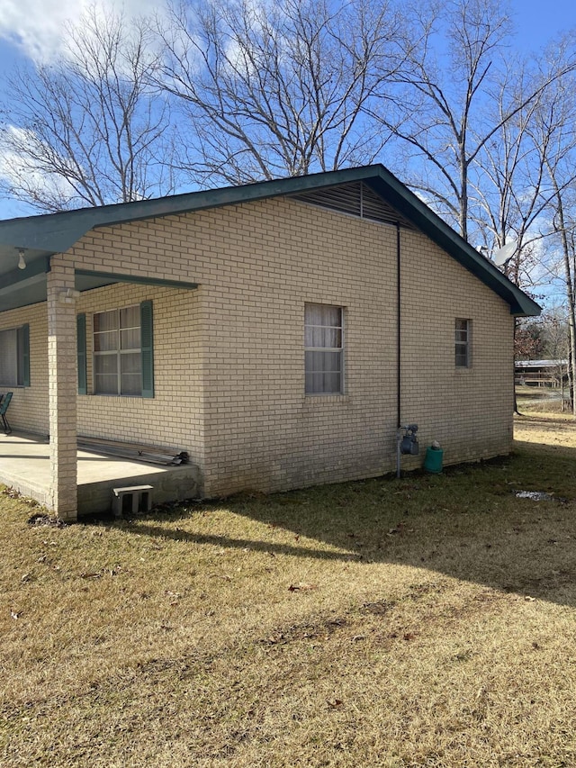 view of side of property