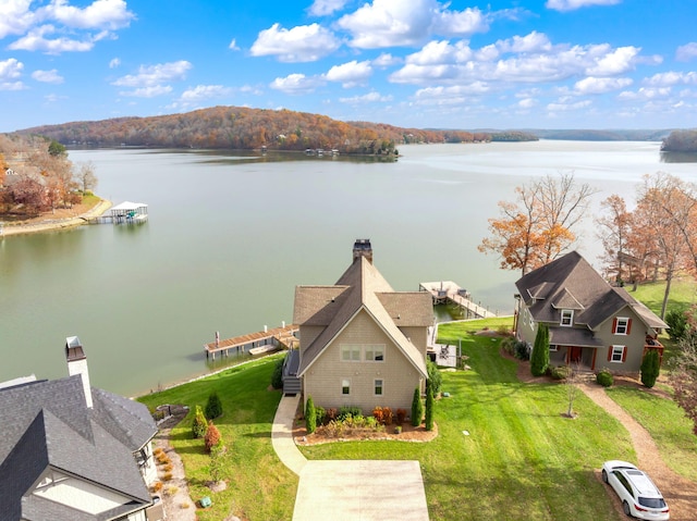 bird's eye view featuring a water view