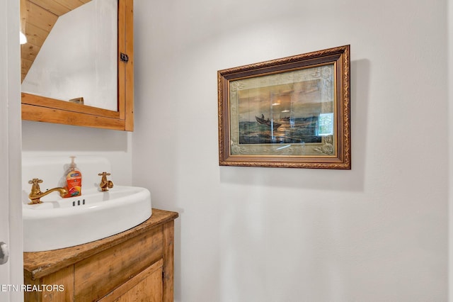 355 Cross Keys Ln, Ten Mile, TN 37880 - bathroom featuring vanity