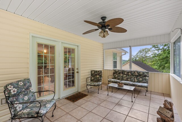 681 Pinhook Rd, Calhoun, TN 37309 - sunroom featuring a ceiling fan