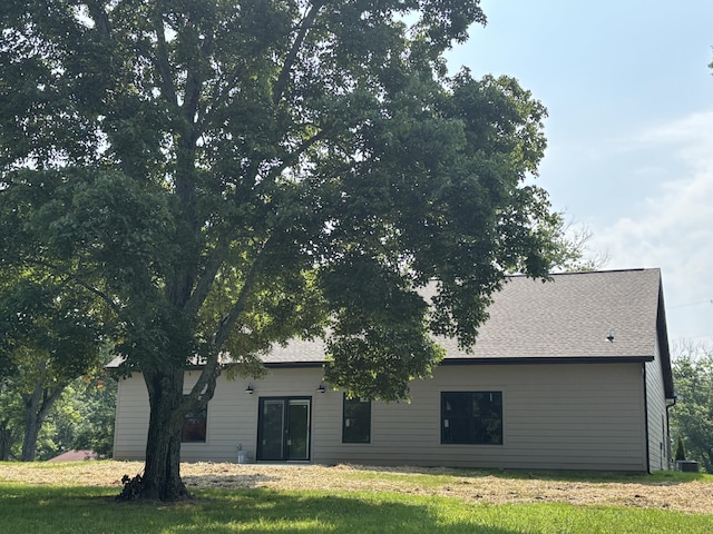 2901 Bobo Ave NW, Cleveland, TN 37312 - rear view of property with a lawn