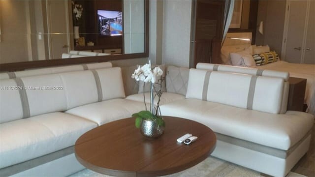 551 N Fort Lauderdale Beach Blvd Unit H1510, Fort Lauderdale, FL 33304 - photo 4