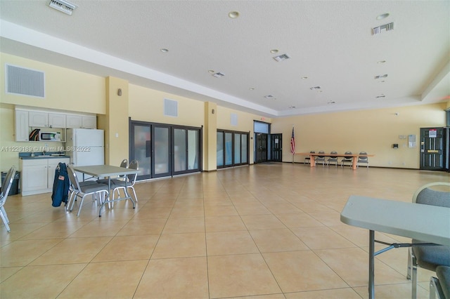 3401 N Country Club Dr Unit 406, Aventura, FL 33180 - view of building lobby