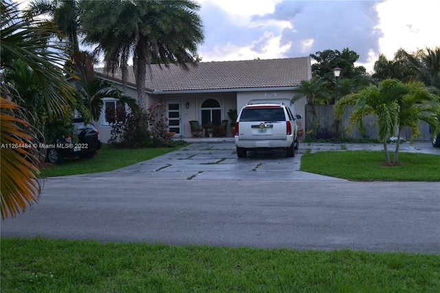 Listing photo 2 for 21956 SW 128th Ct, Miami FL 33170