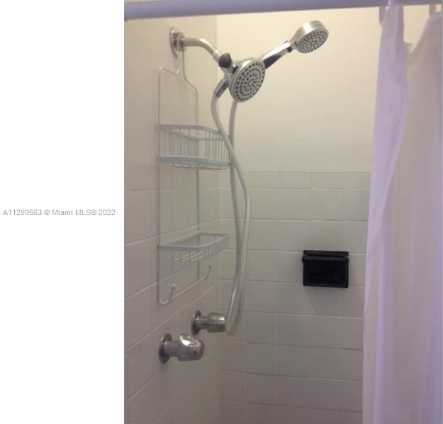 room details with walk in shower