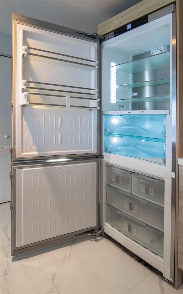 16385 Biscayne Blvd Unit 2016, North Miami Beach, FL 33160 - interior space