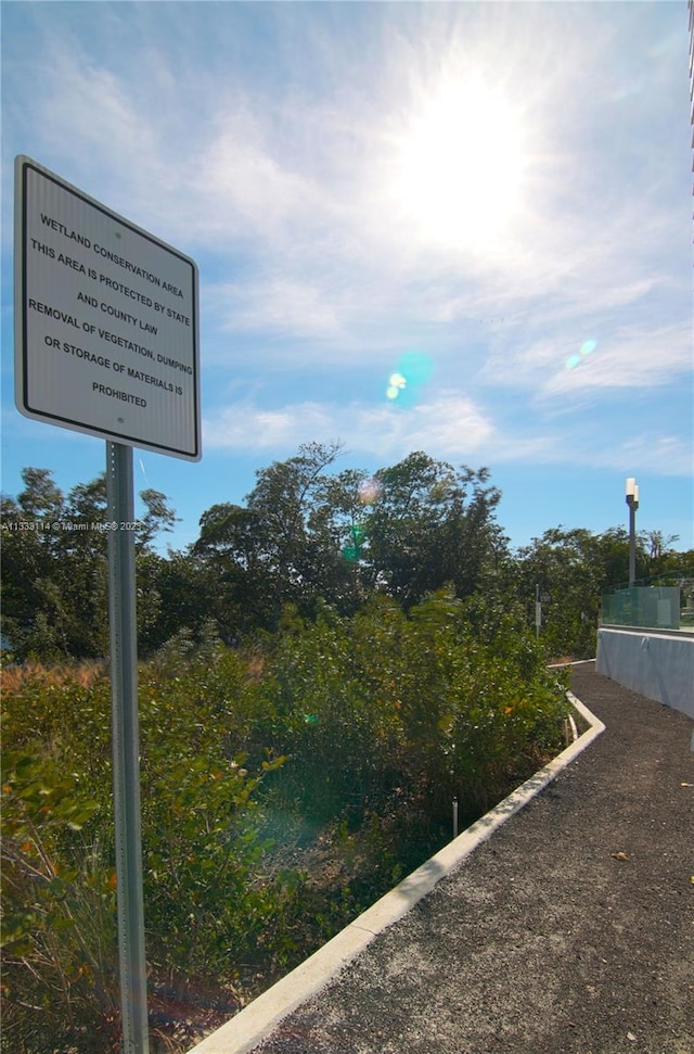 16385 Biscayne Blvd Unit 2016, North Miami Beach, FL 33160 - view of community / neighborhood sign