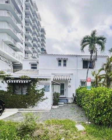 2811 Indian Creek Dr, Miami Beach, FL 33140 - photo 1